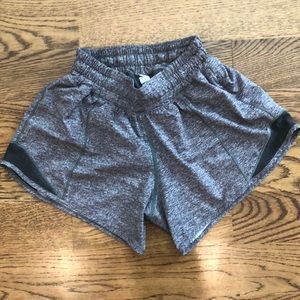 Lululemon Hotty Hot Hi-Rise 4” shorts. Size 0 Tall